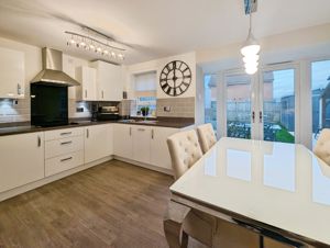 Photo 9- click for photo gallery